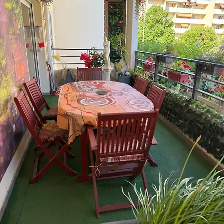 Bel Avec Piano Et Parking Plein Air Dans Apartment Sainte-Maxime