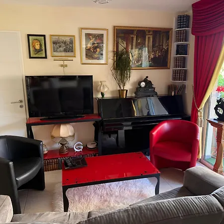 Διαμέρισμα Bel Avec Piano